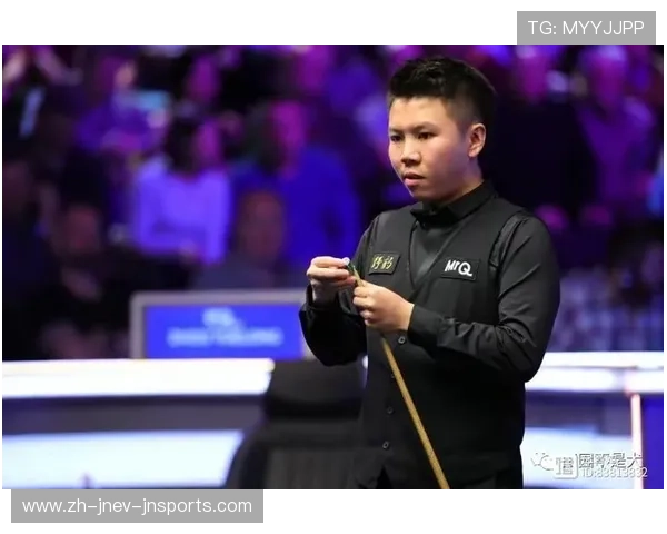 周跃龙创纪录领衔斯诺克冷门日4场以弱胜强00后新星全面爆发